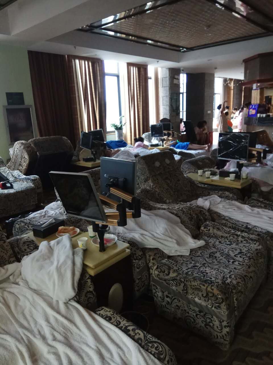 休息廳沙發(fā)
